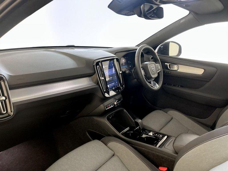 Used Volvo XC40 2022 for sale - 76467604: Photo 12