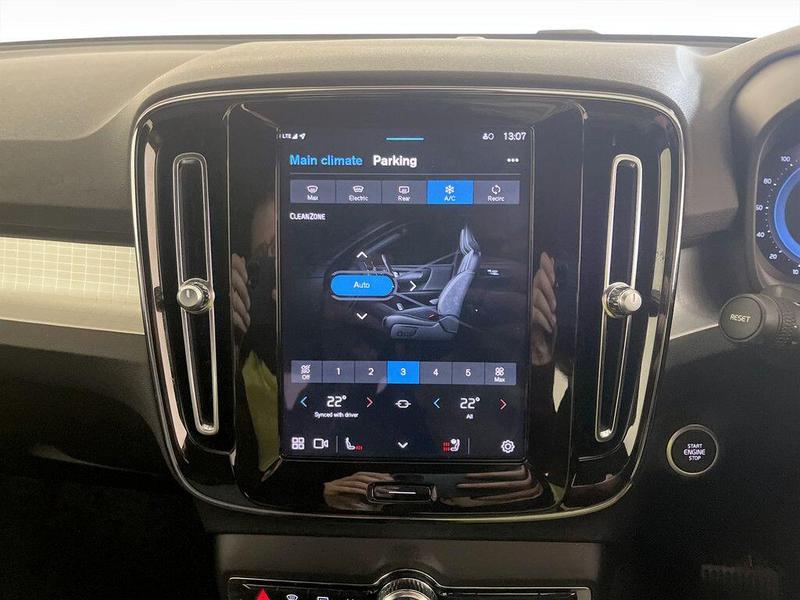 Used Volvo XC40 2022 for sale - 76467604: Photo 23