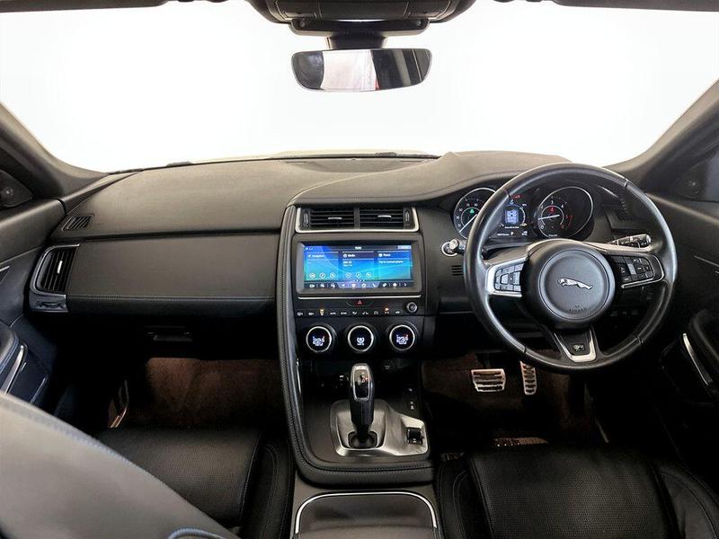Used Jaguar E-Pace 2018 for sale - 76557435: Photo 3