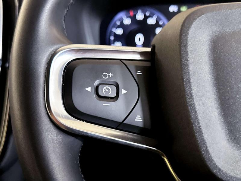 Used Volvo XC40 2022 for sale - 76835436: Photo 17