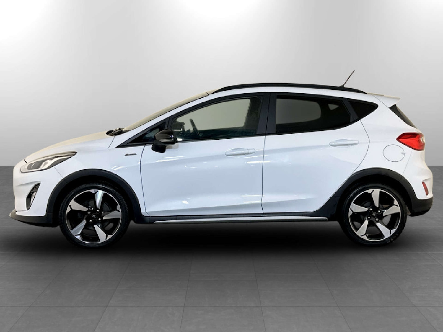 Used Ford Fiesta 2018 for sale - 77227832: Photo 7