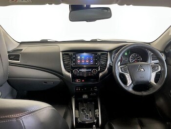 Used Mitsubishi L200 2019 for sale - 76557429: Photo