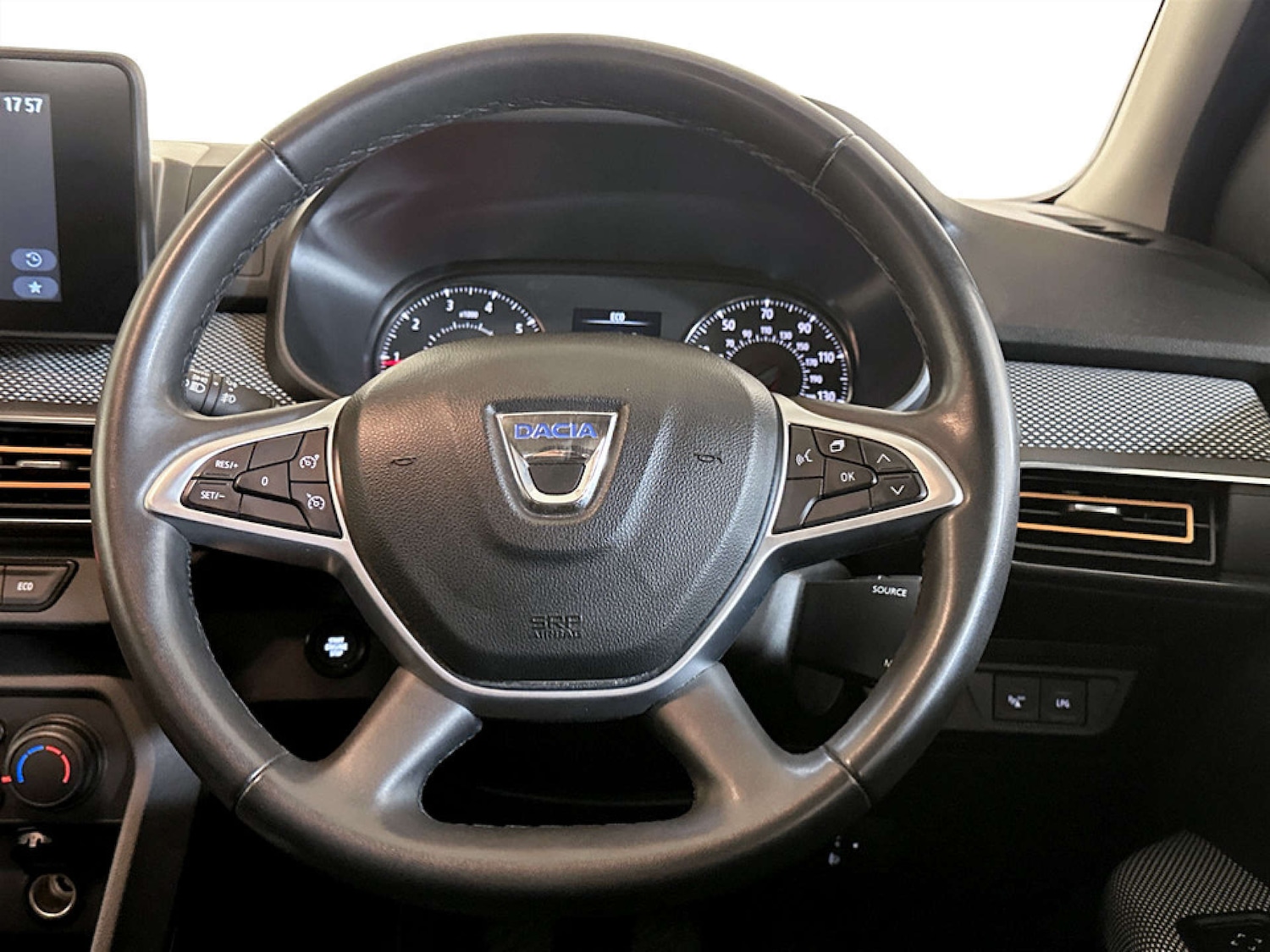 Used Dacia Sandero Stepway 2021 for sale - 77185363: Photo 17