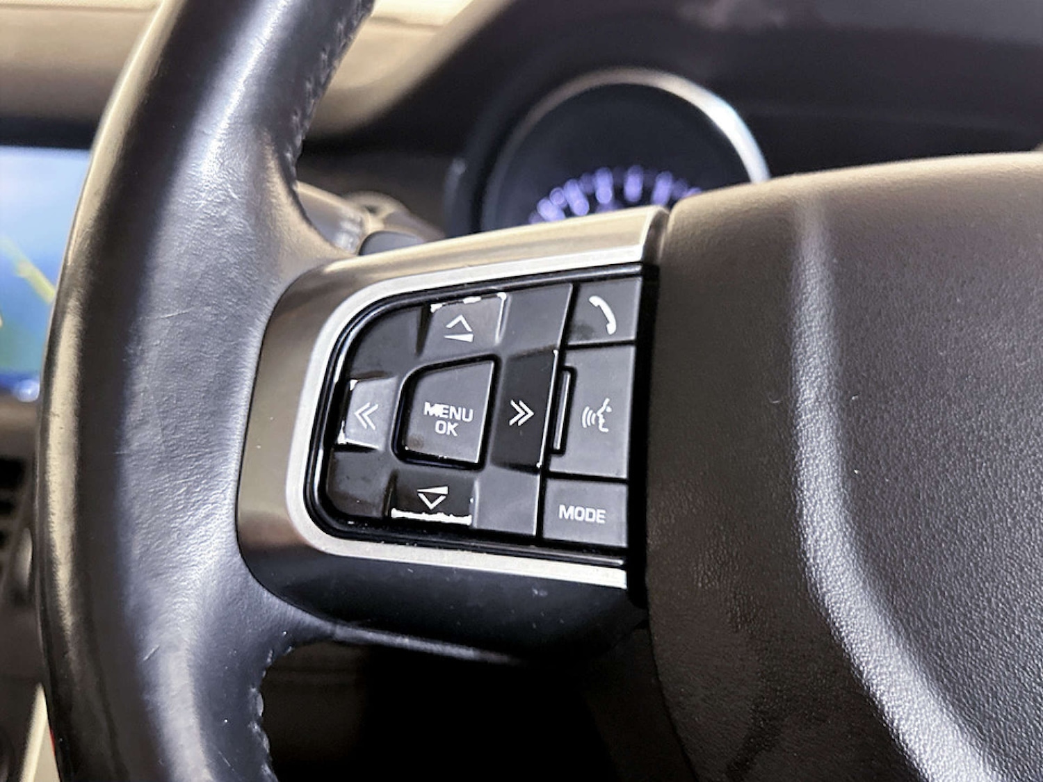 Used Land Rover Discovery Sport 2015 for sale - 77643133: Photo 18