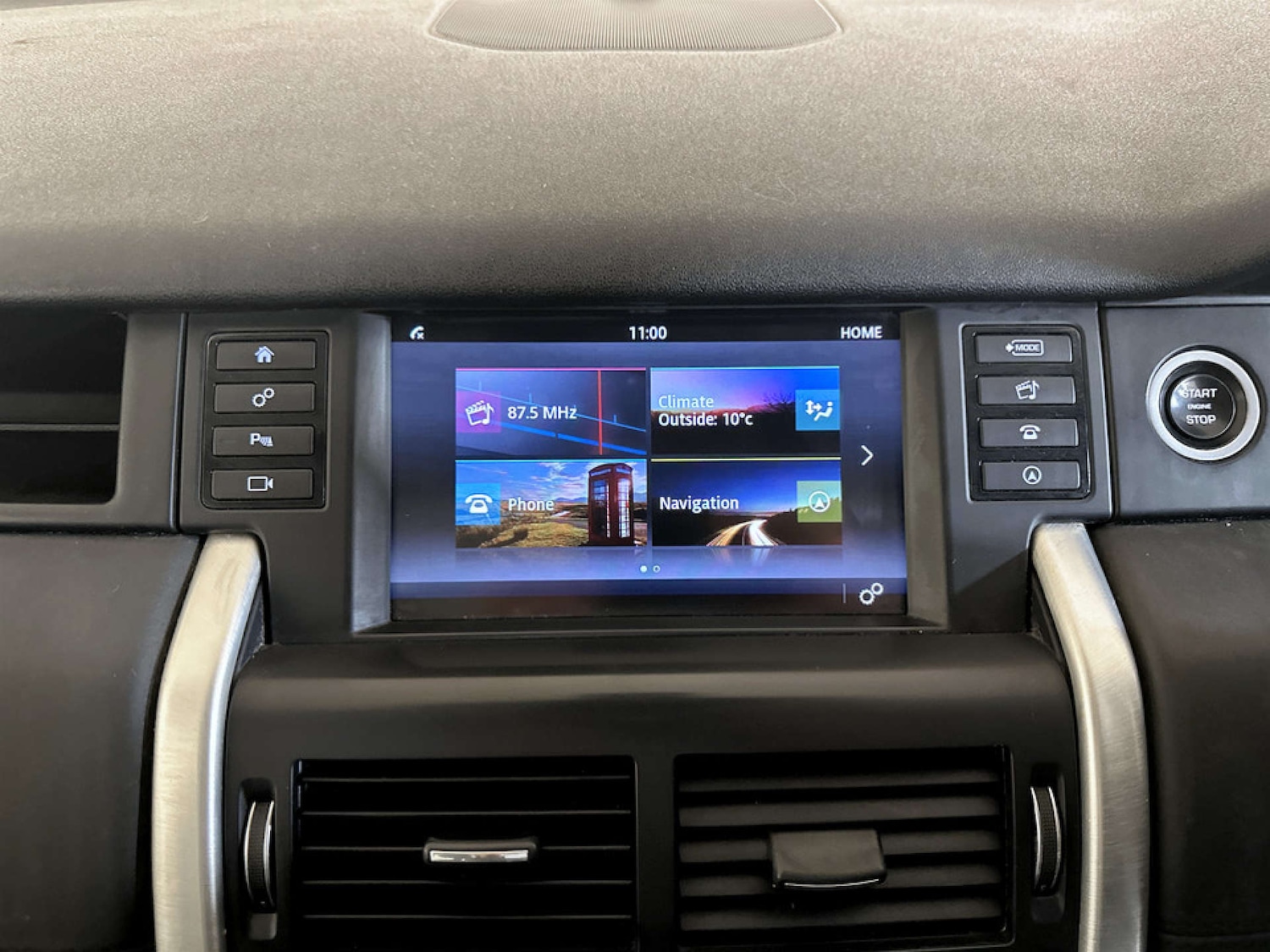 Used Land Rover Discovery Sport 2015 for sale - 77643133: Photo 23