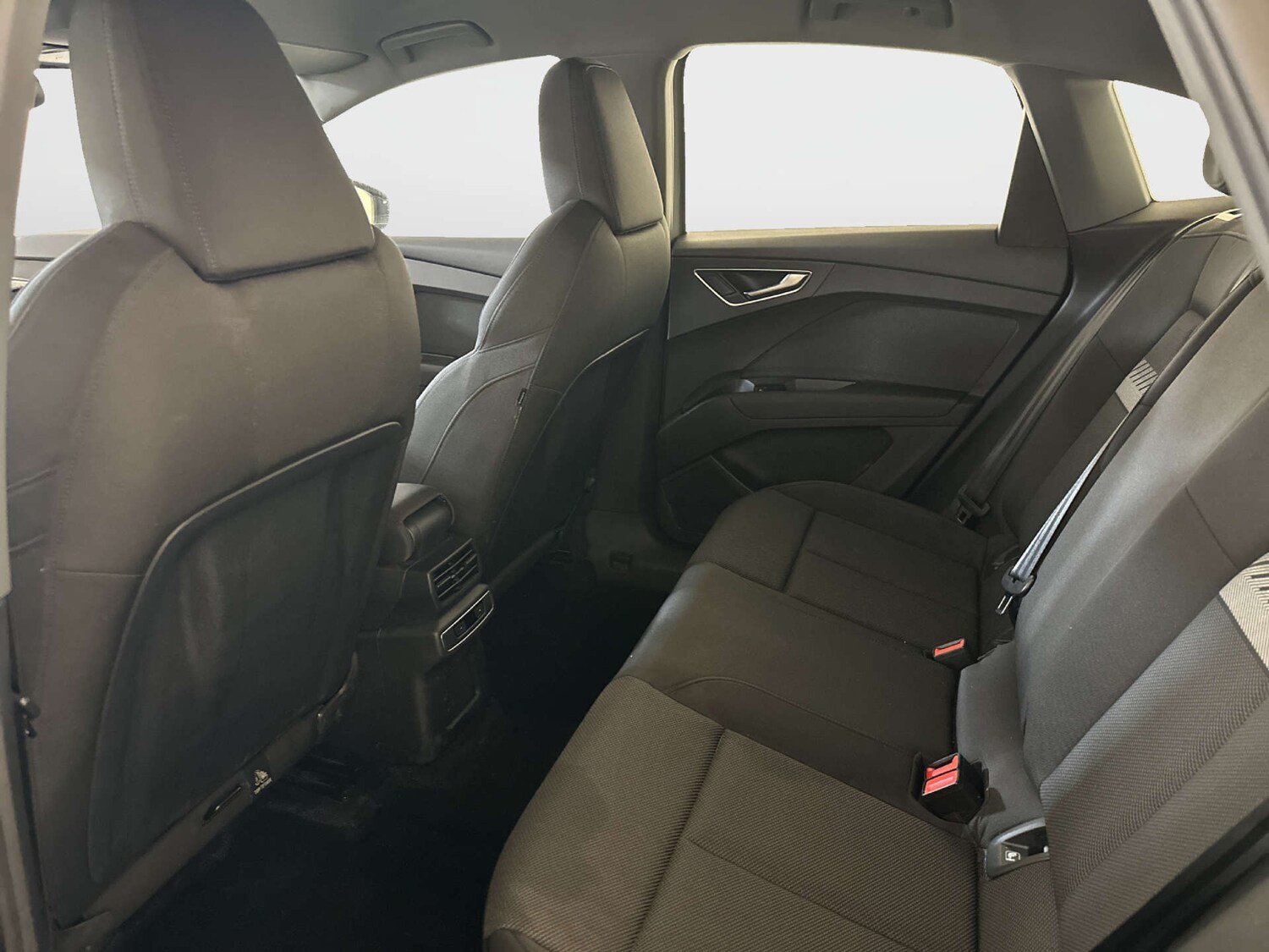 Used Audi Q4 e-tron 2022 for sale - 77946370: Photo 14