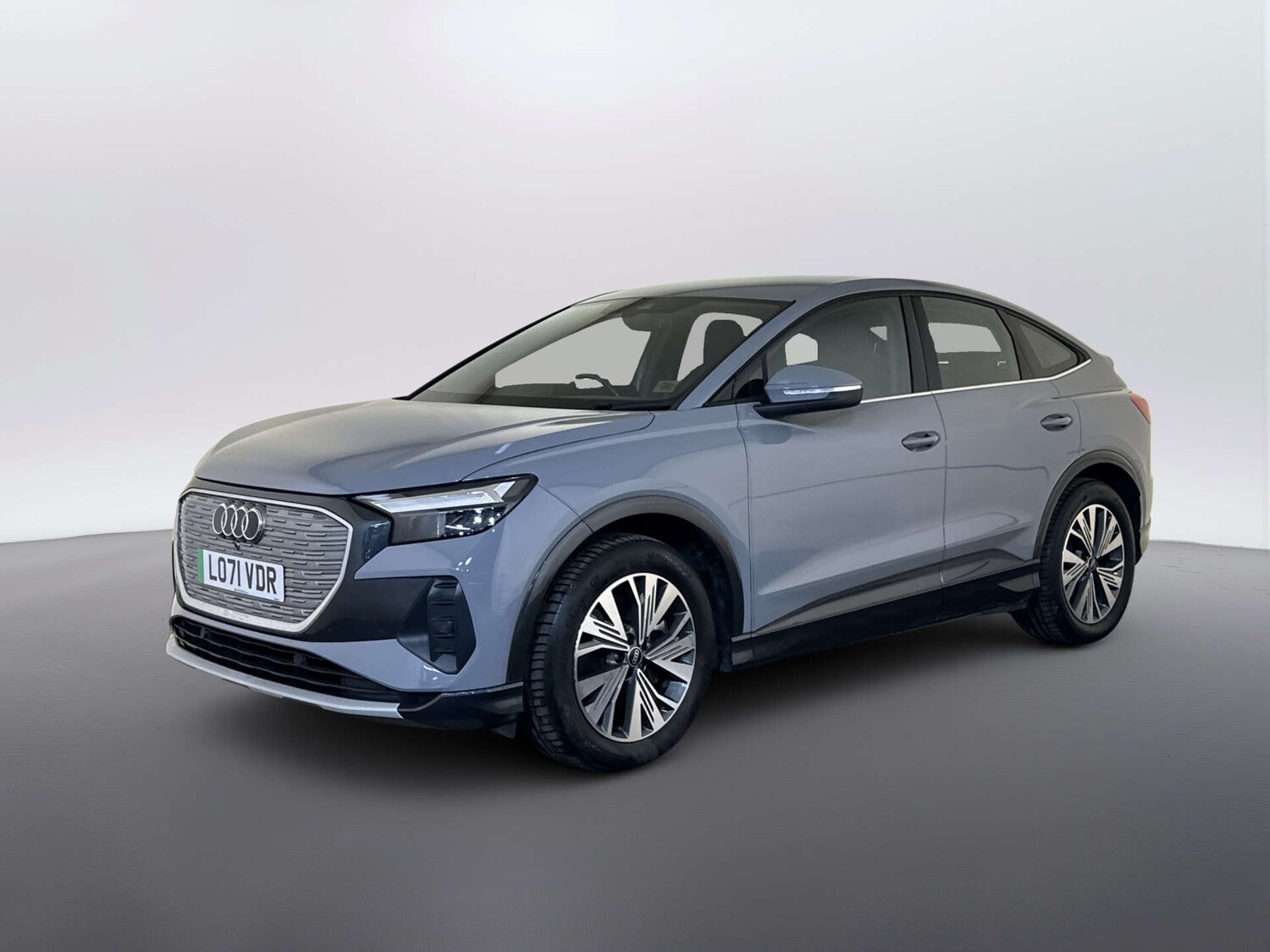 Used Audi Q4 e-tron 2022 for sale - 77946370: Photo 6