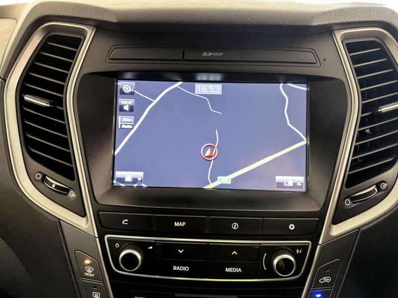 Used Hyundai Santa Fe 2017 for sale - 77036829: Photo 23