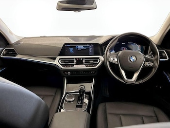 Used BMW 3 Series 2020 for sale - 76722910: Photo