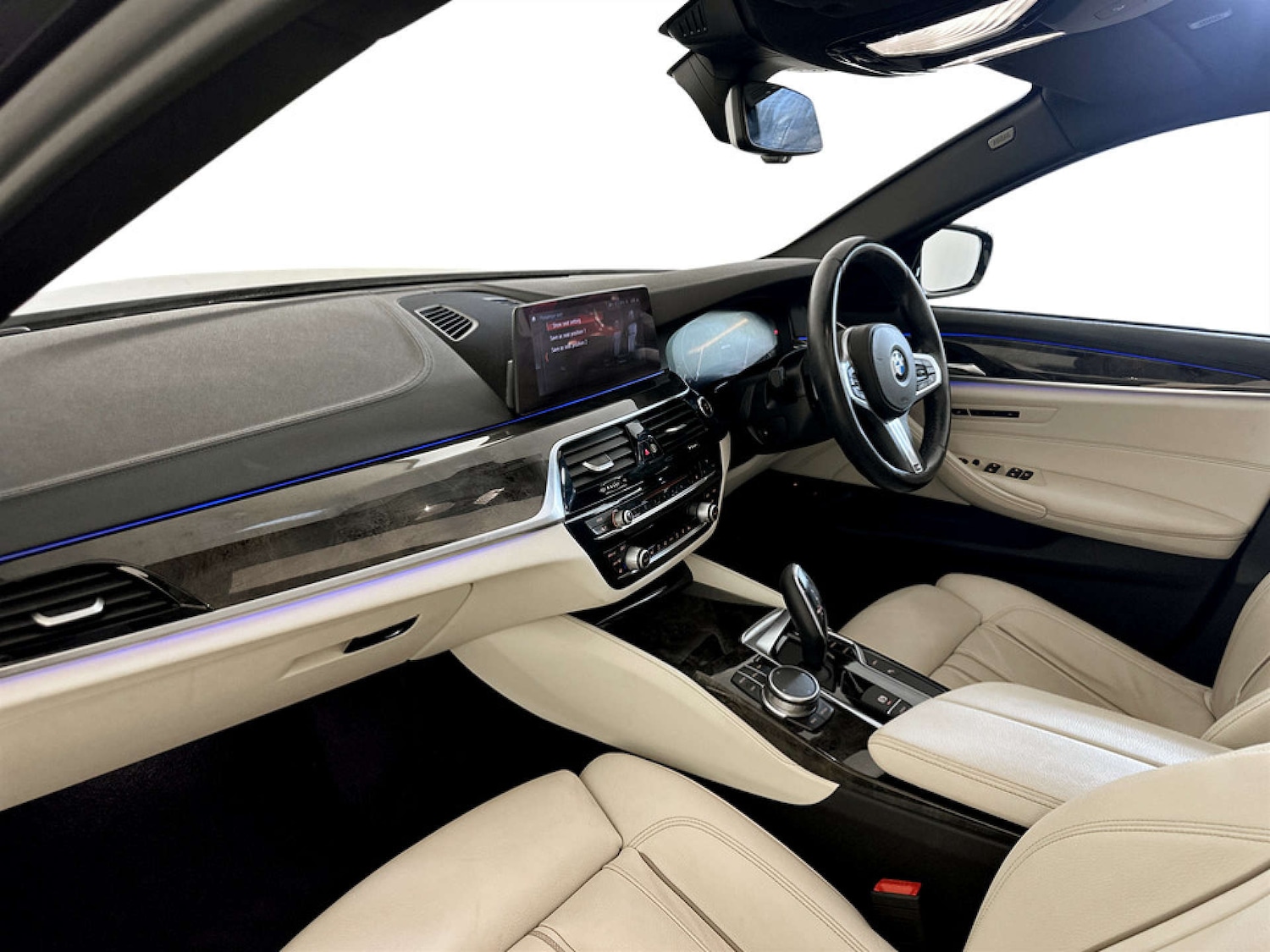 Used BMW 5 Series 2018 for sale - 77184919: Photo 12