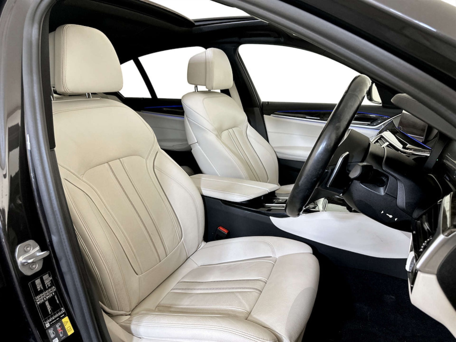 Used BMW 5 Series 2018 for sale - 77184919: Photo 13