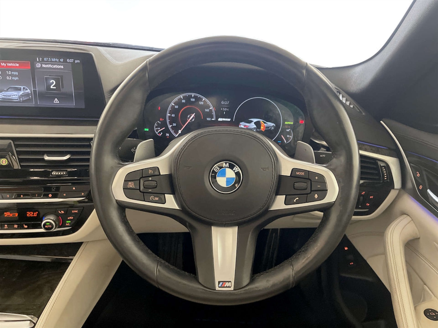 Used BMW 5 Series 2018 for sale - 77184919: Photo 17