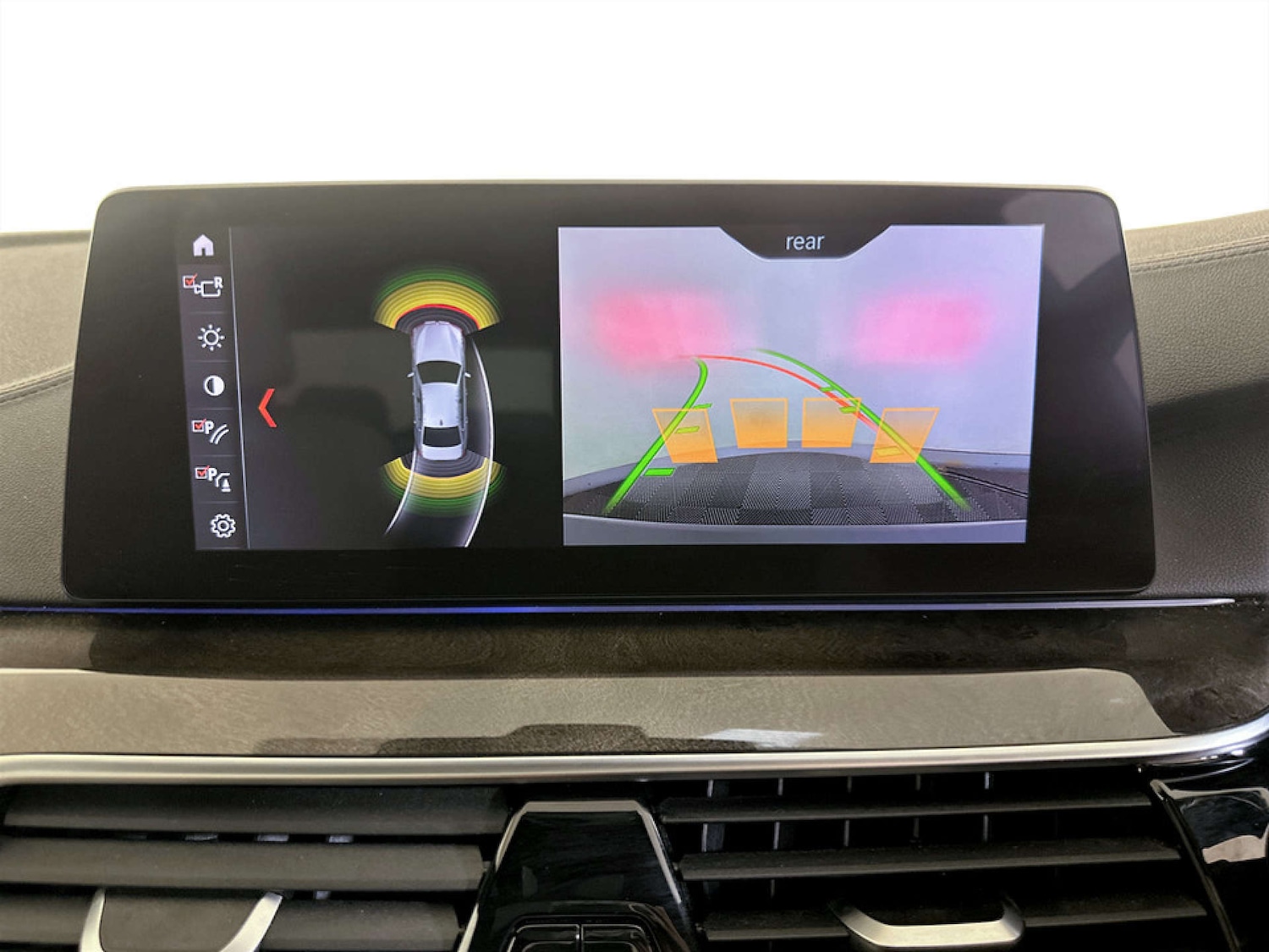 Used BMW 5 Series 2018 for sale - 77184919: Photo 21