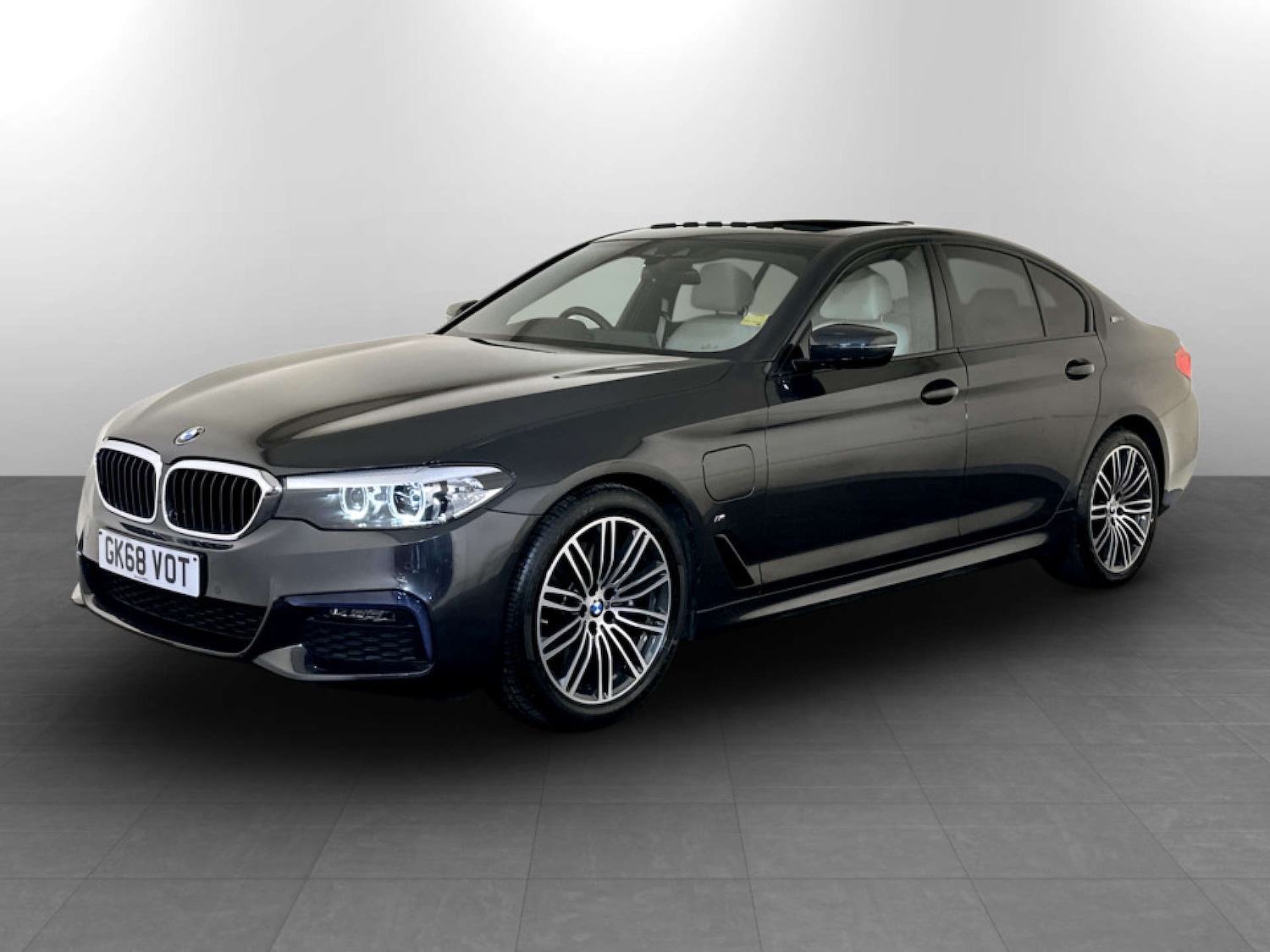 Used BMW 5 Series 2018 for sale - 77184919: Photo 6