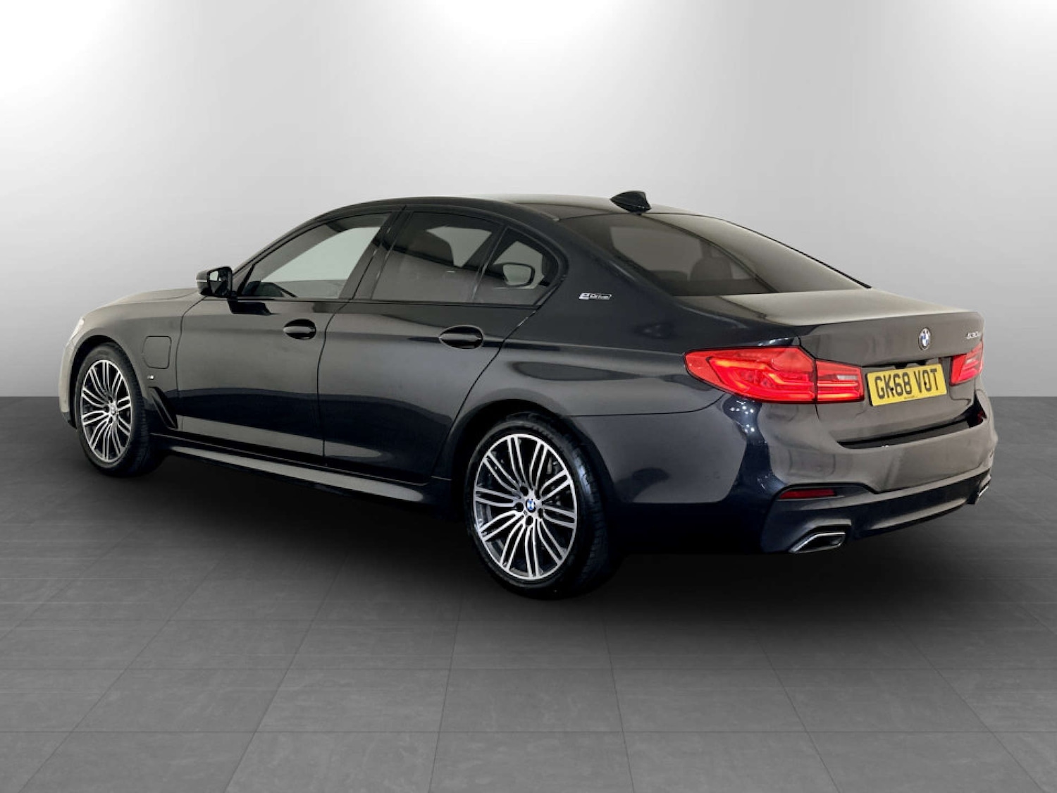 Used BMW 5 Series 2018 for sale - 77184919: Photo 8