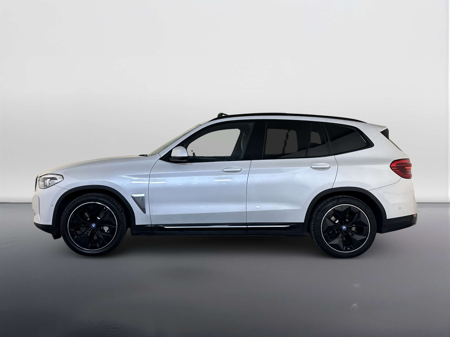 Used BMW iX3 2022 for sale - 77990018: Photo 7