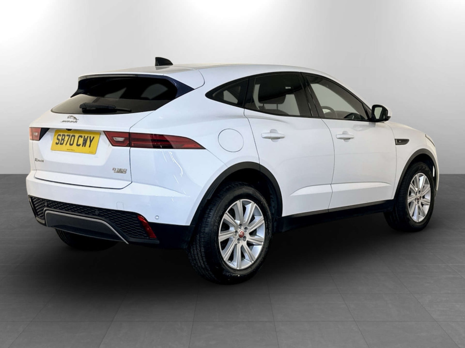 Used Jaguar E-Pace 2020 for sale - 77185019: Photo 10