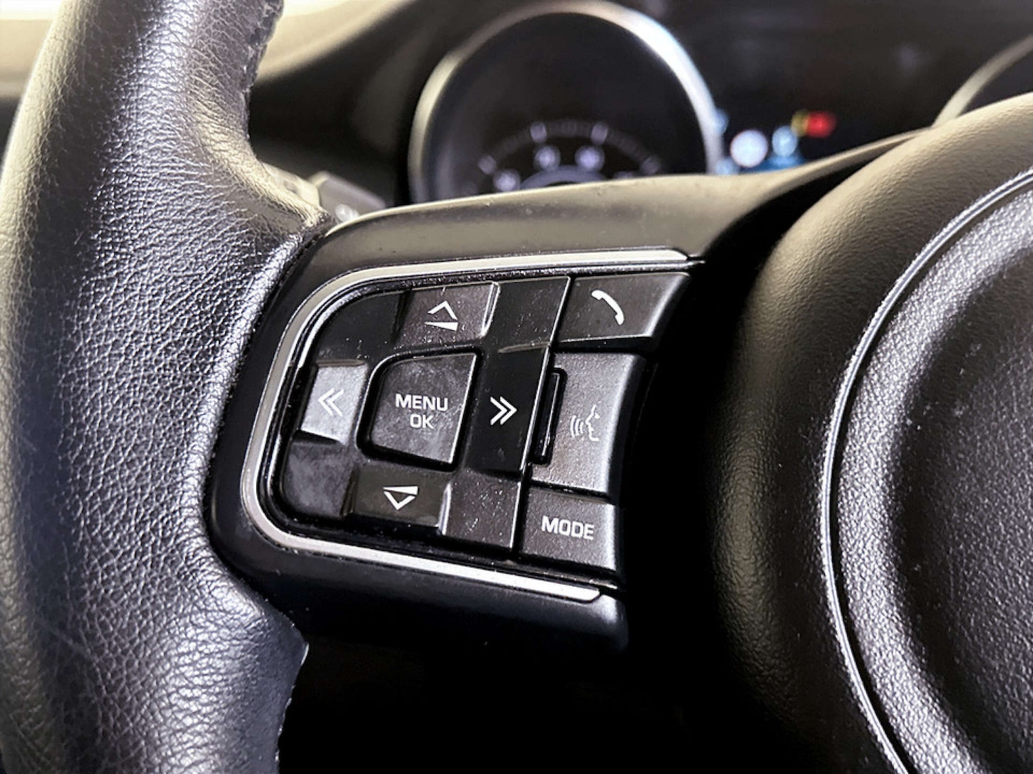 Used Jaguar E-Pace 2020 for sale - 77185019: Photo 17