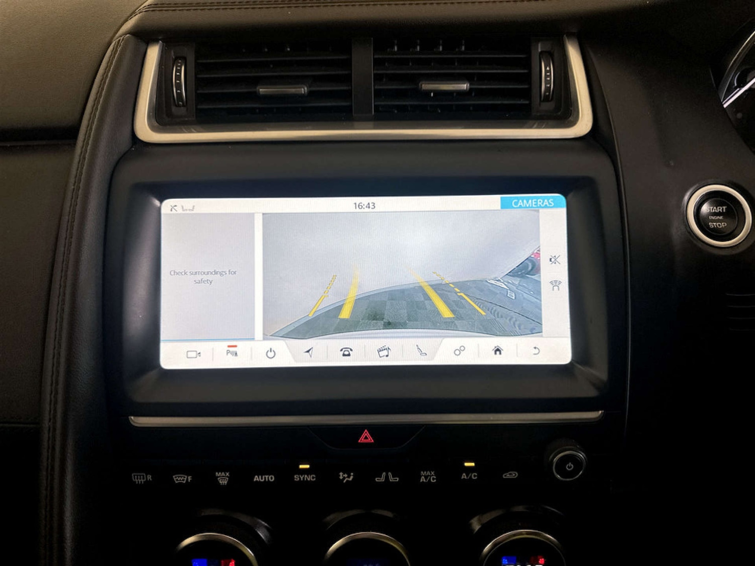 Used Jaguar E-Pace 2020 for sale - 77185019: Photo 20