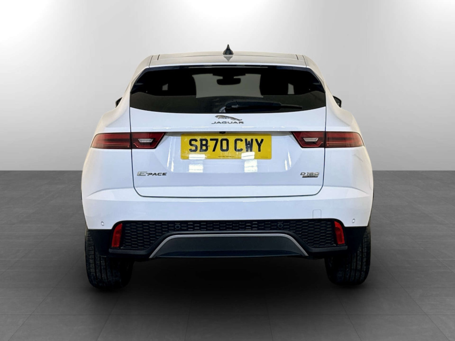 Used Jaguar E-Pace 2020 for sale - 77185019: Photo 9