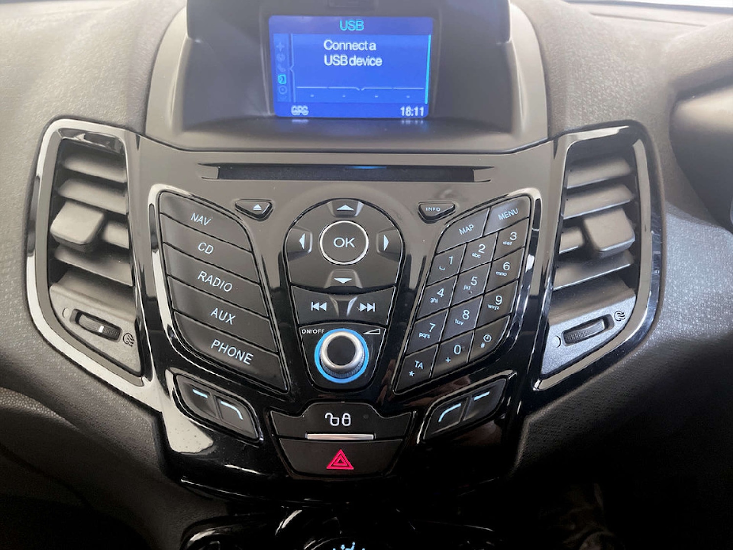 Used Ford Fiesta 2016 for sale - 77548577: Photo 23