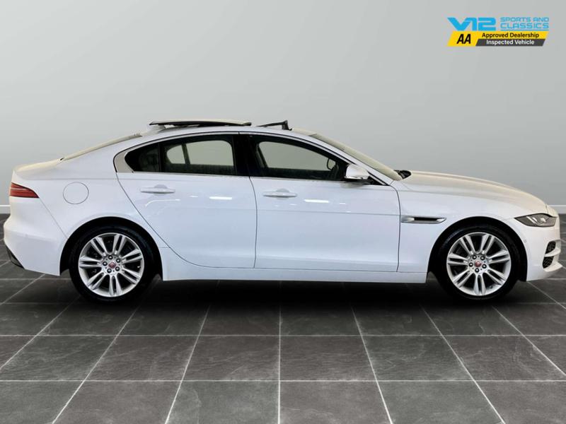 Used Jaguar XE 2019 for sale - 77018114: Photo 11