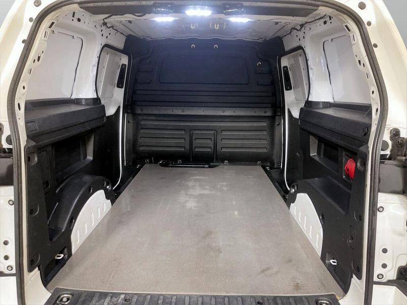 Used Volkswagen ID. Buzz Cargo 2023 for sale - 76332622: Photo 15