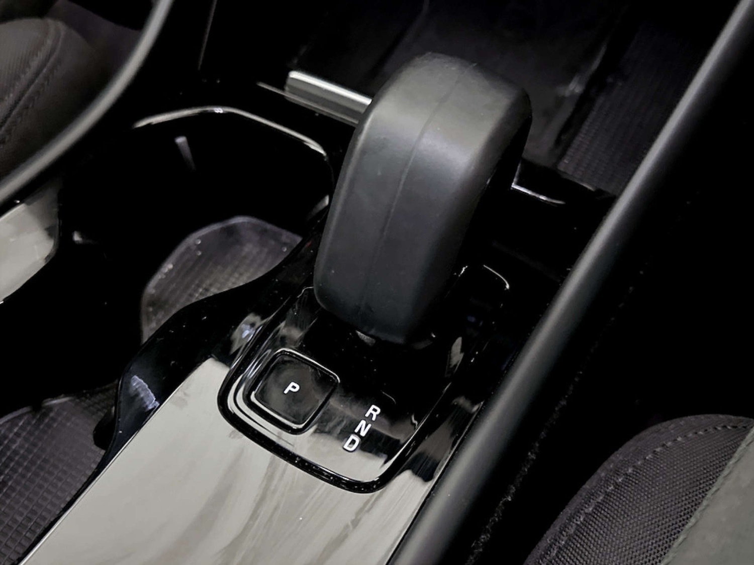 Used Volvo XC40 2023 for sale - 77682103: Photo 27