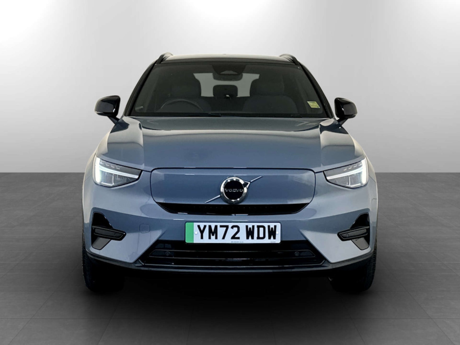 Used Volvo XC40 2023 for sale - 77682103: Photo 5