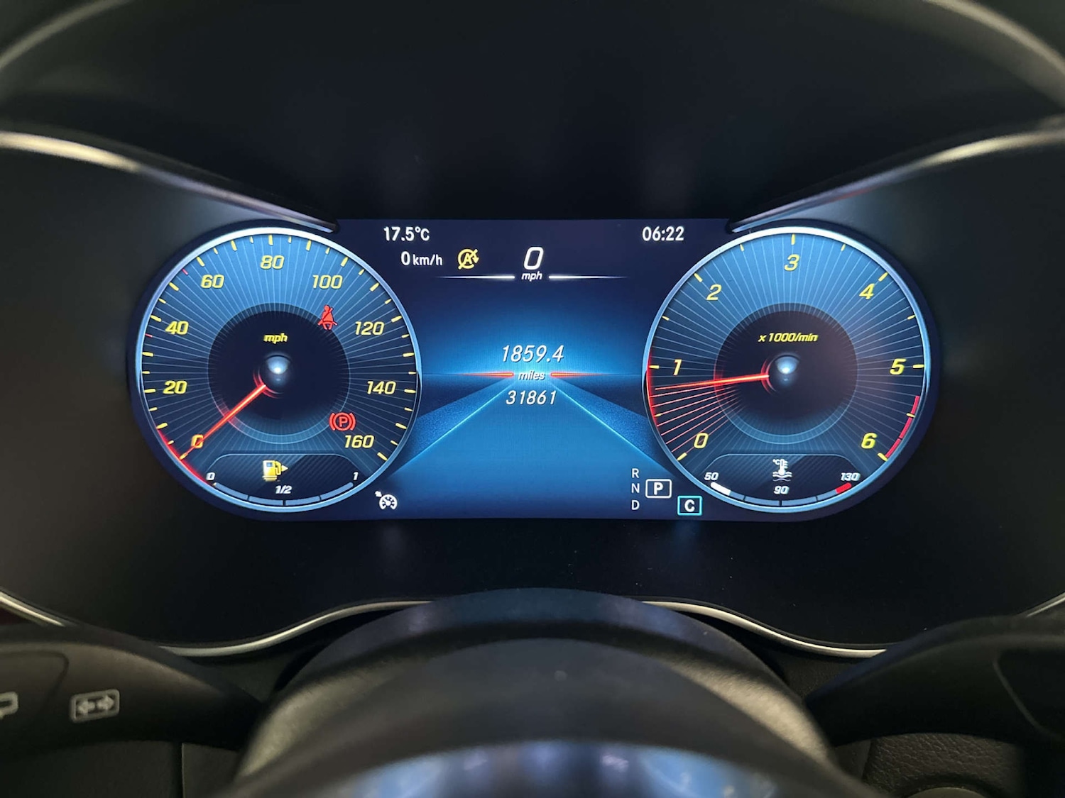 Used Mercedes-Benz GLC 2020 for sale - 77968976: Photo 18