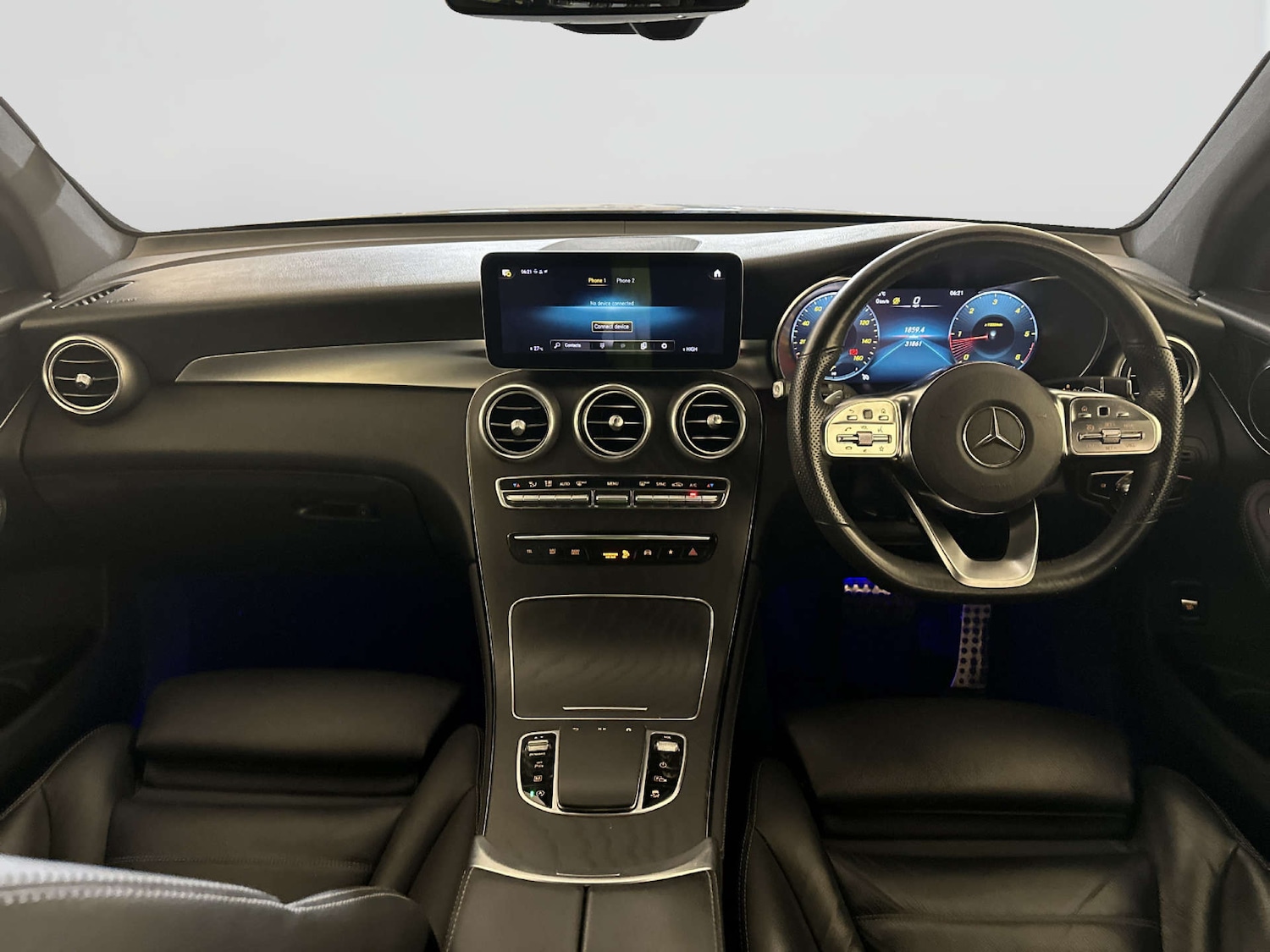 Used Mercedes-Benz GLC 2020 for sale - 77968976: Photo 3