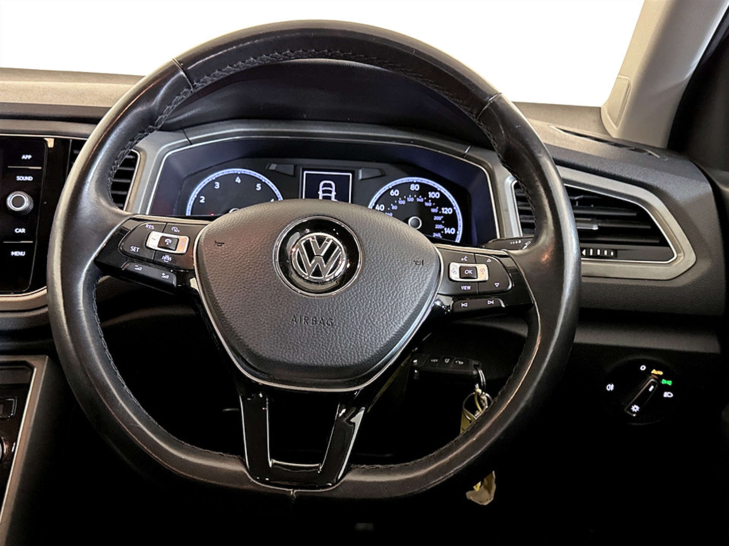 Used Volkswagen T-Roc 2020 for sale - 77185280: Photo 16