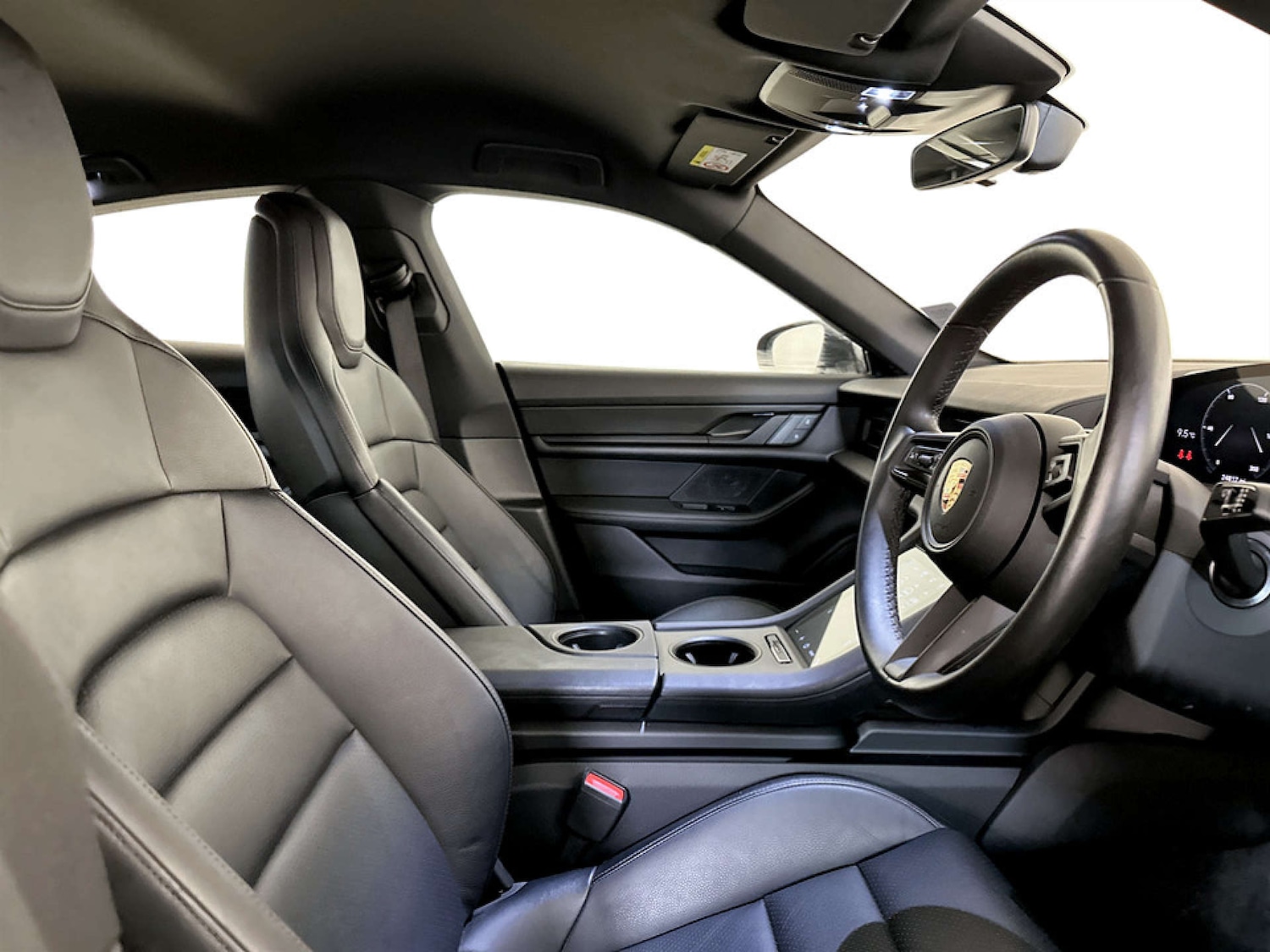 Used Porsche Taycan 2023 for sale - 77547726: Photo 13