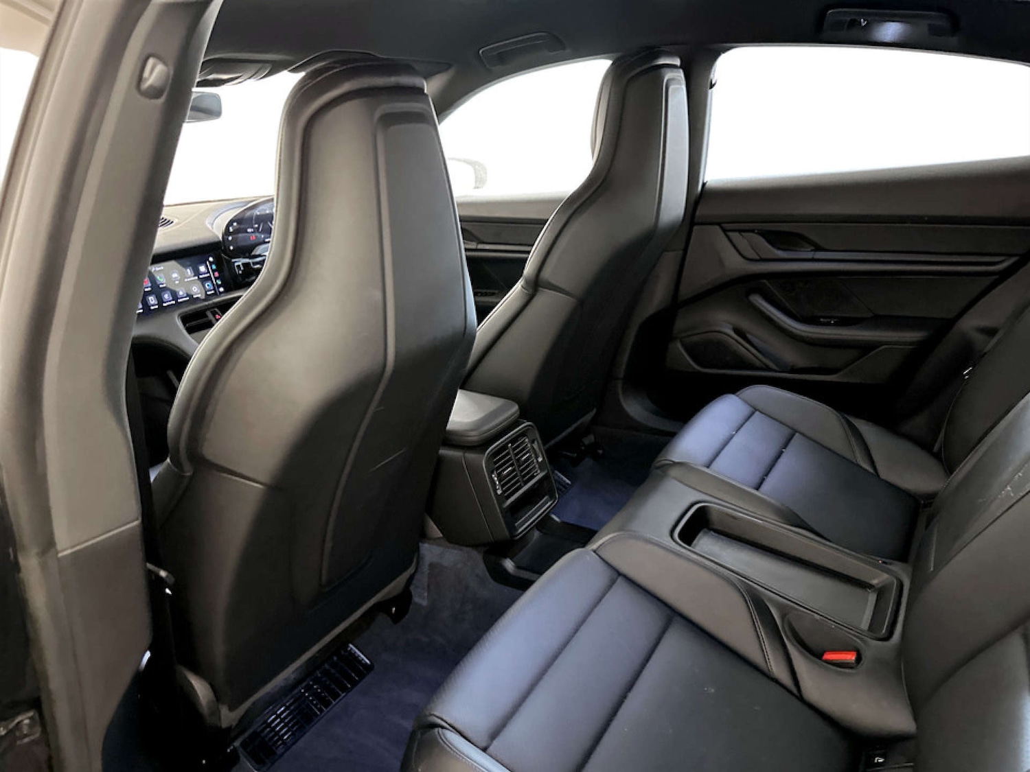 Used Porsche Taycan 2023 for sale - 77547726: Photo 14