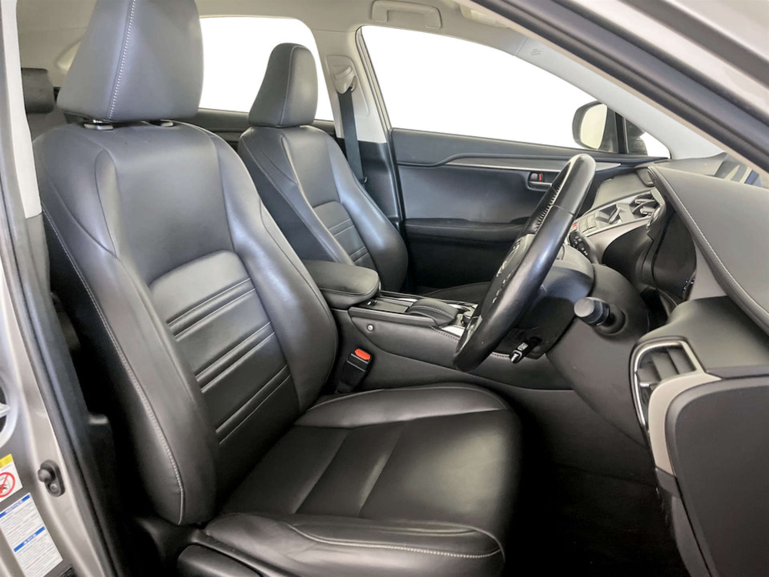 Used Lexus NX 2017 for sale - 77353585: Photo 11