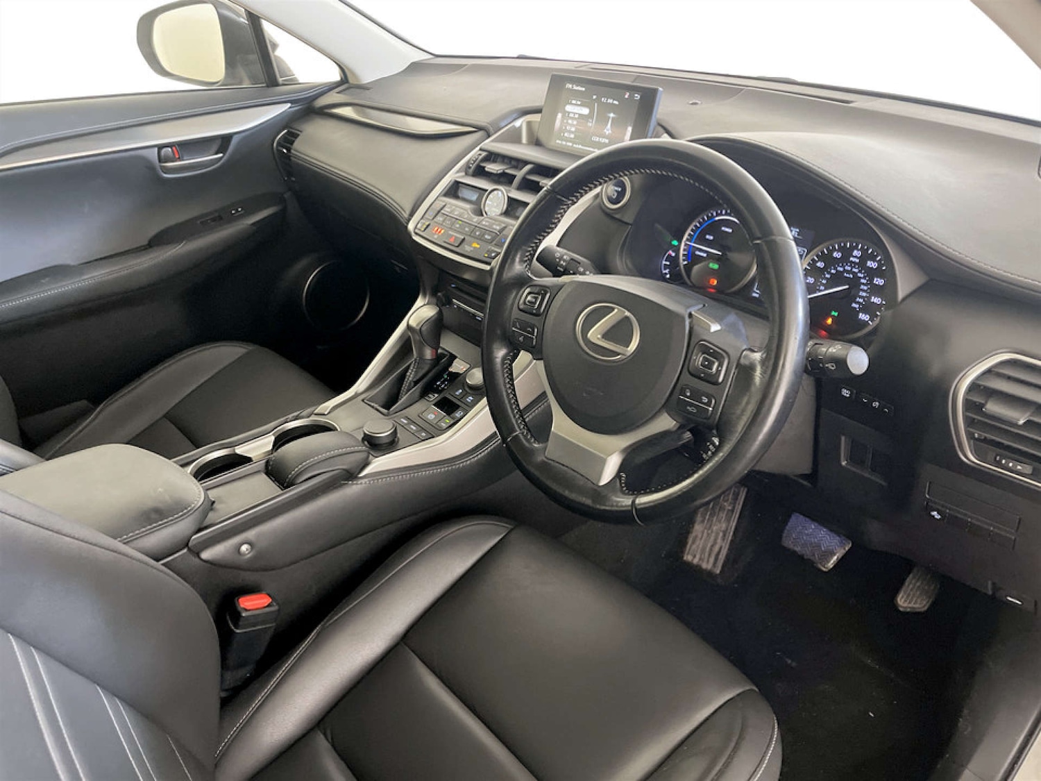 Used Lexus NX 2017 for sale - 77353585: Photo 14