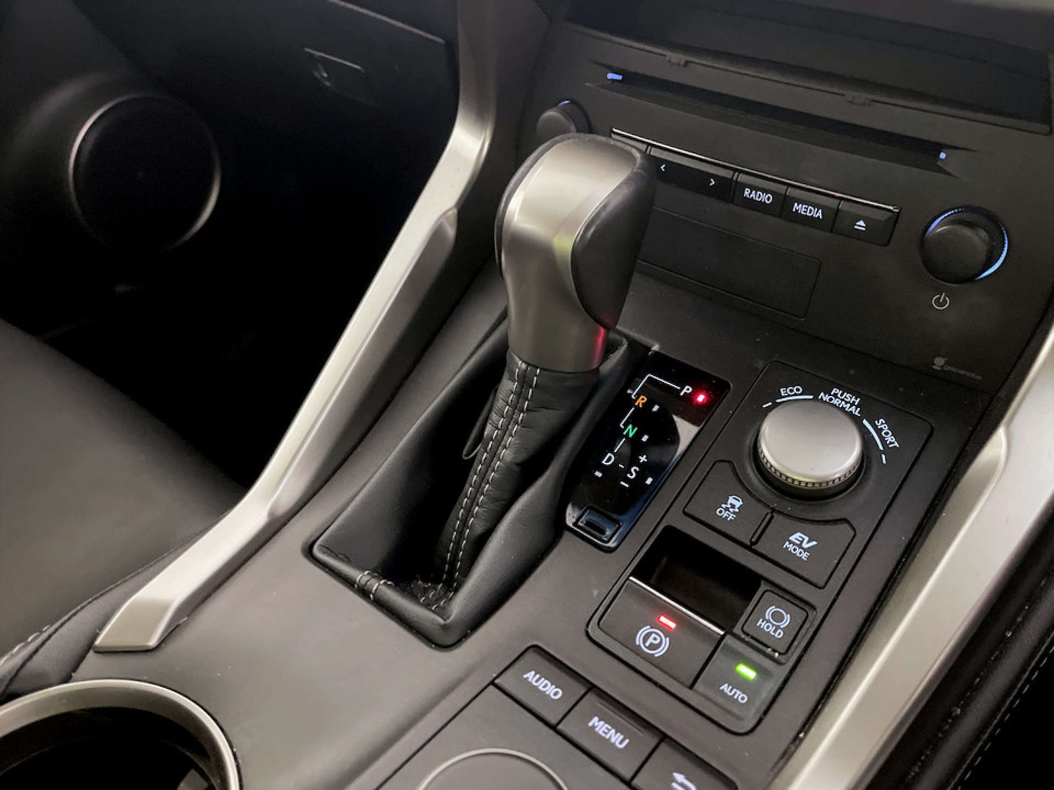 Used Lexus NX 2017 for sale - 77353585: Photo 25