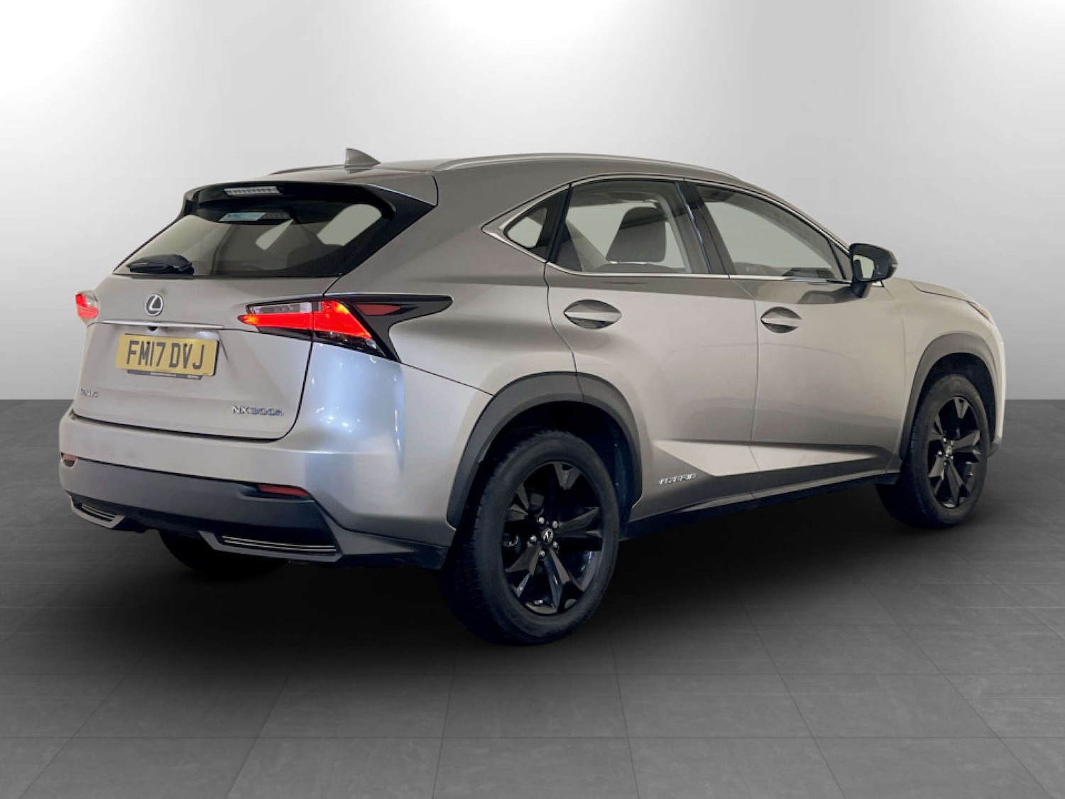 Used Lexus NX 2017 for sale - 77353585: Photo 8