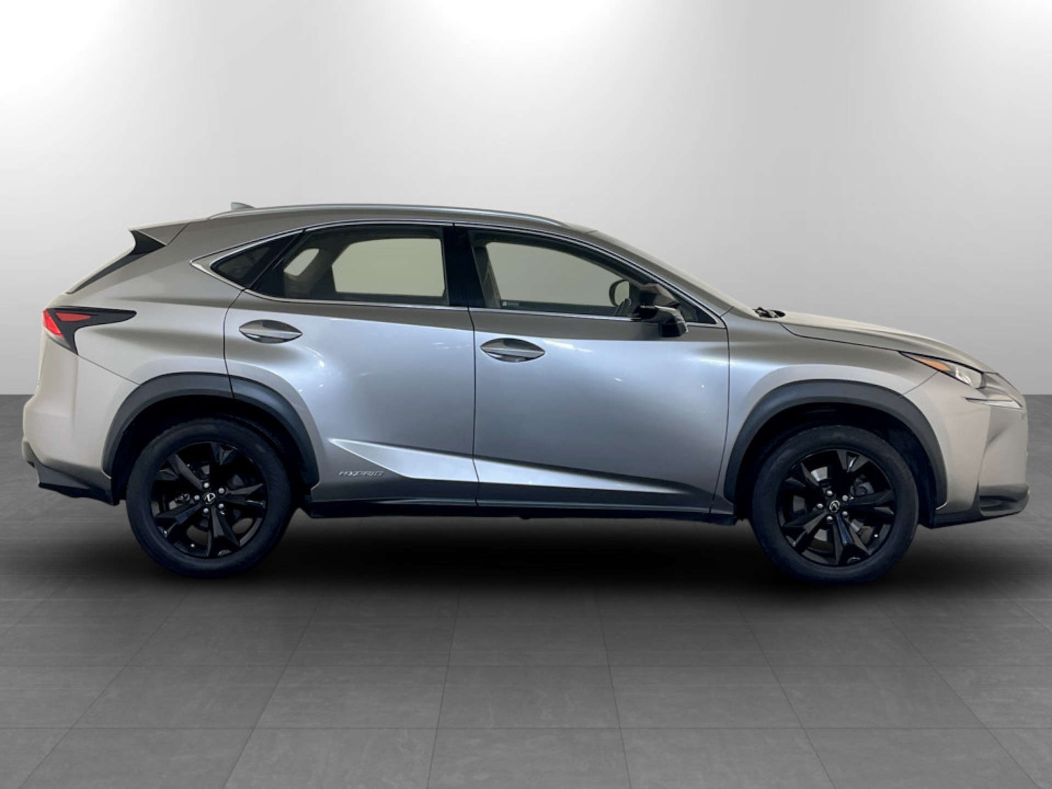 Used Lexus NX 2017 for sale - 77353585: Photo 9