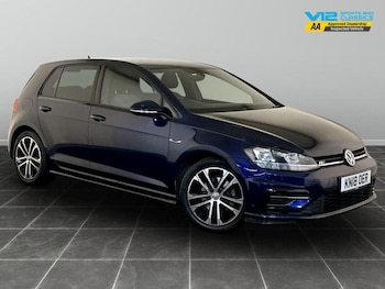 Volkswagen - Golf