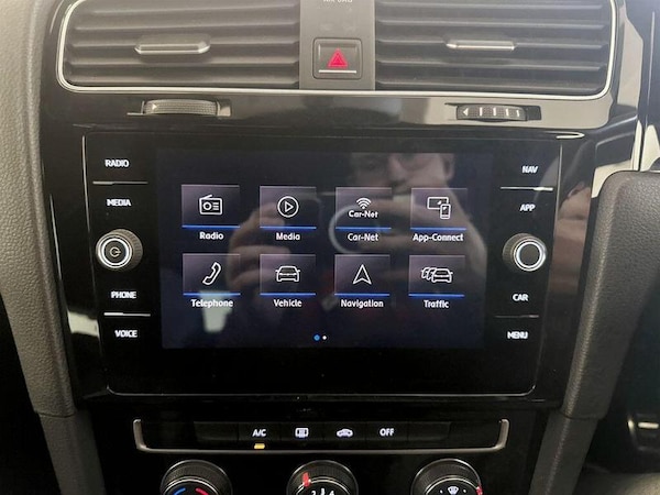 Used Volkswagen Golf 2018 for sale - 76222714: Photo 24