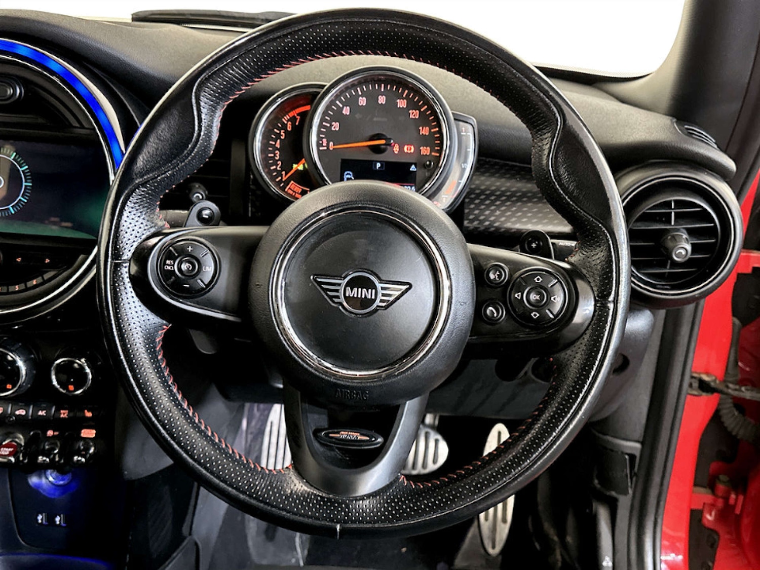 Used MINI Hatch 2019 for sale - 77185052: Photo 17