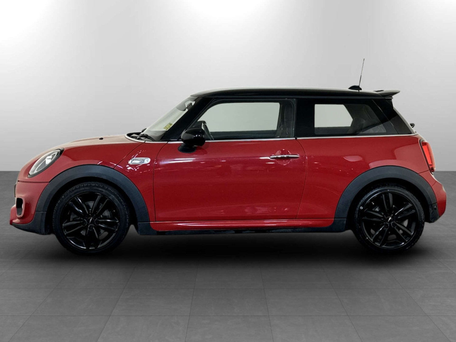 Used MINI Hatch 2019 for sale - 77185052: Photo 7