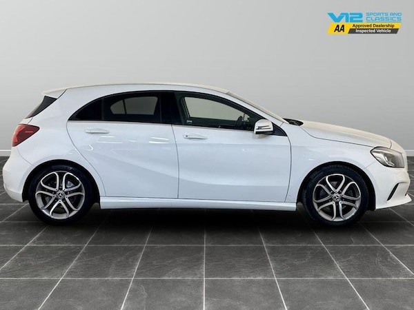 Used Mercedes-Benz A-Class 2018 for sale - 76290367: Photo 11