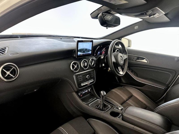 Used Mercedes-Benz A-Class 2018 for sale - 76290367: Photo 12