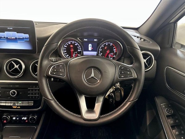 Used Mercedes-Benz A-Class 2018 for sale - 76290367: Photo 16