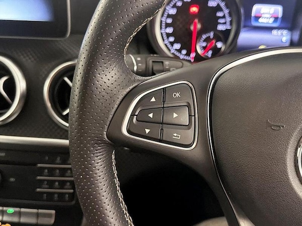 Used Mercedes-Benz A-Class 2018 for sale - 76290367: Photo 17
