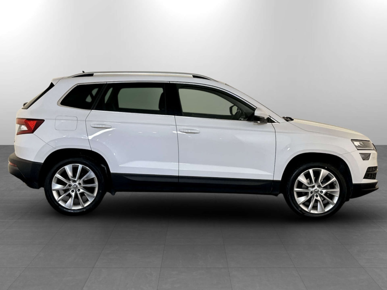 Used Skoda Karoq 2018 for sale - 77535092: Photo 11