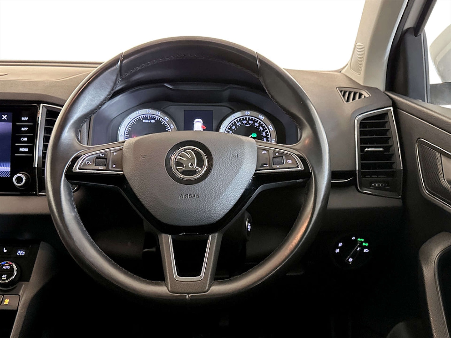 Used Skoda Karoq 2018 for sale - 77535092: Photo 16