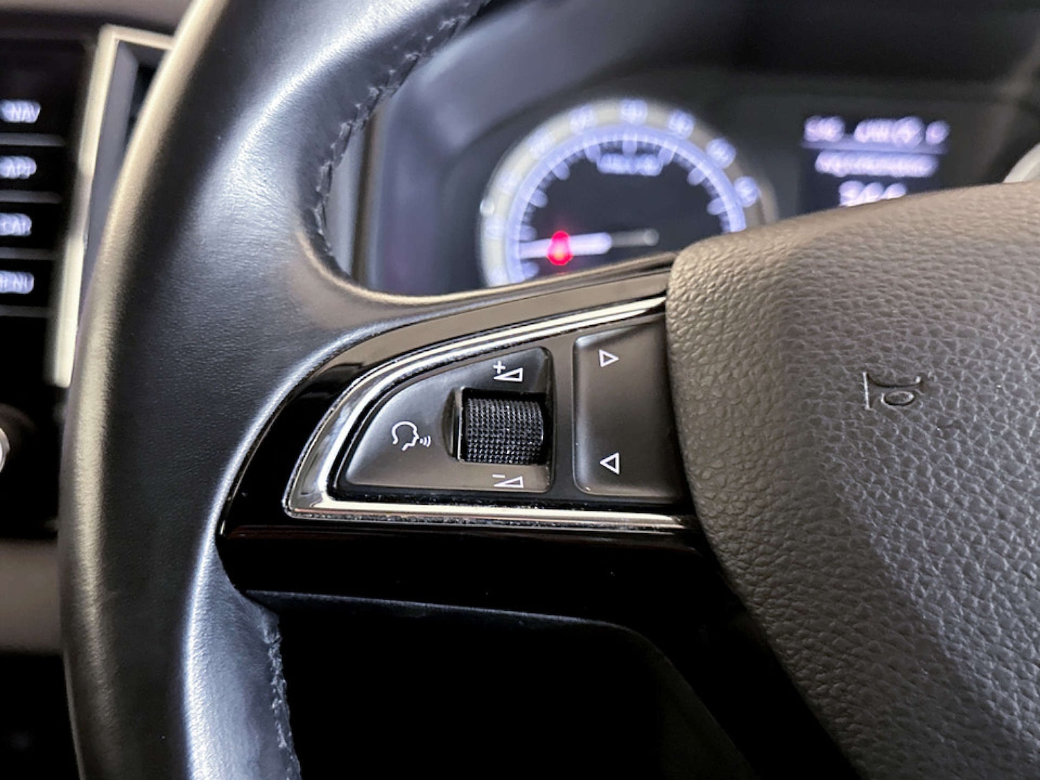 Used Skoda Karoq 2018 for sale - 77535092: Photo 17